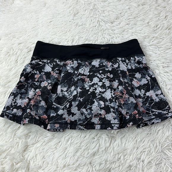 Lululemon Pace Rival Skirt (Regular) *No Panels Spring Bloom Multi / Black - Picture 5 of 6